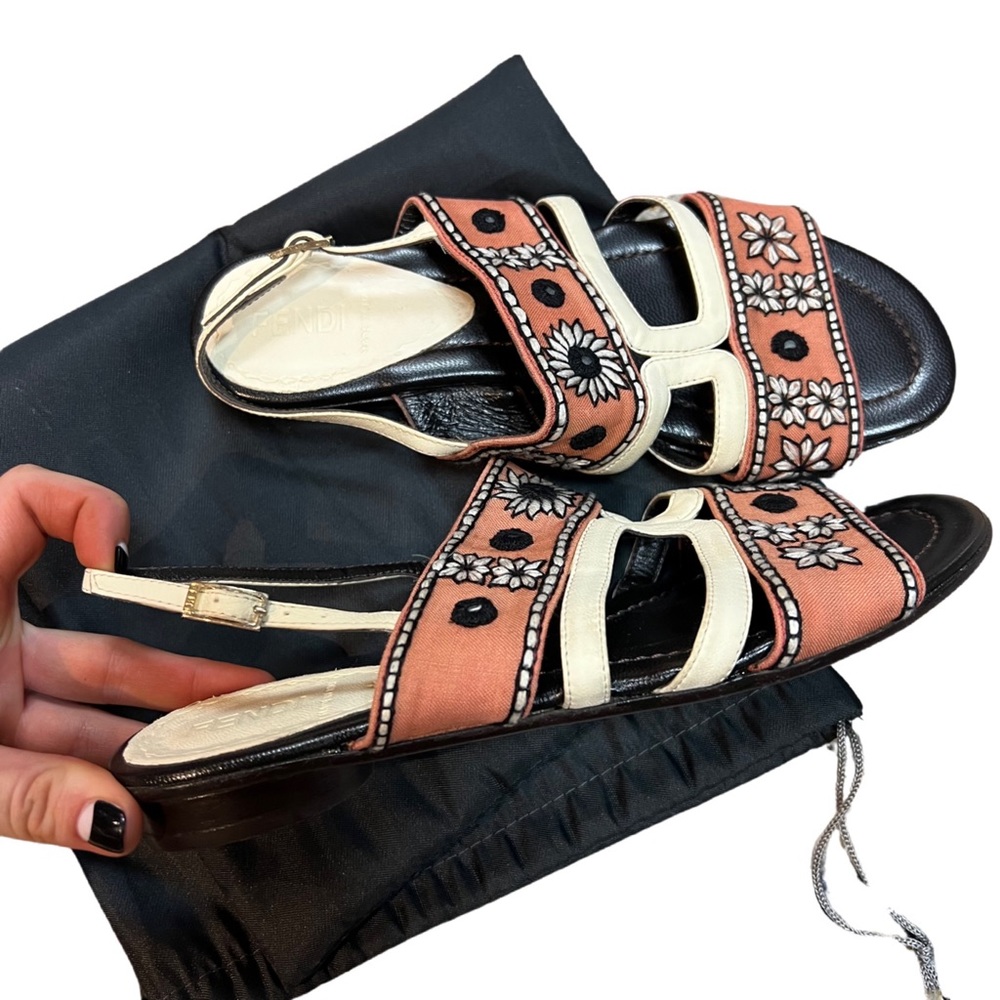 NEW Fendi sandals